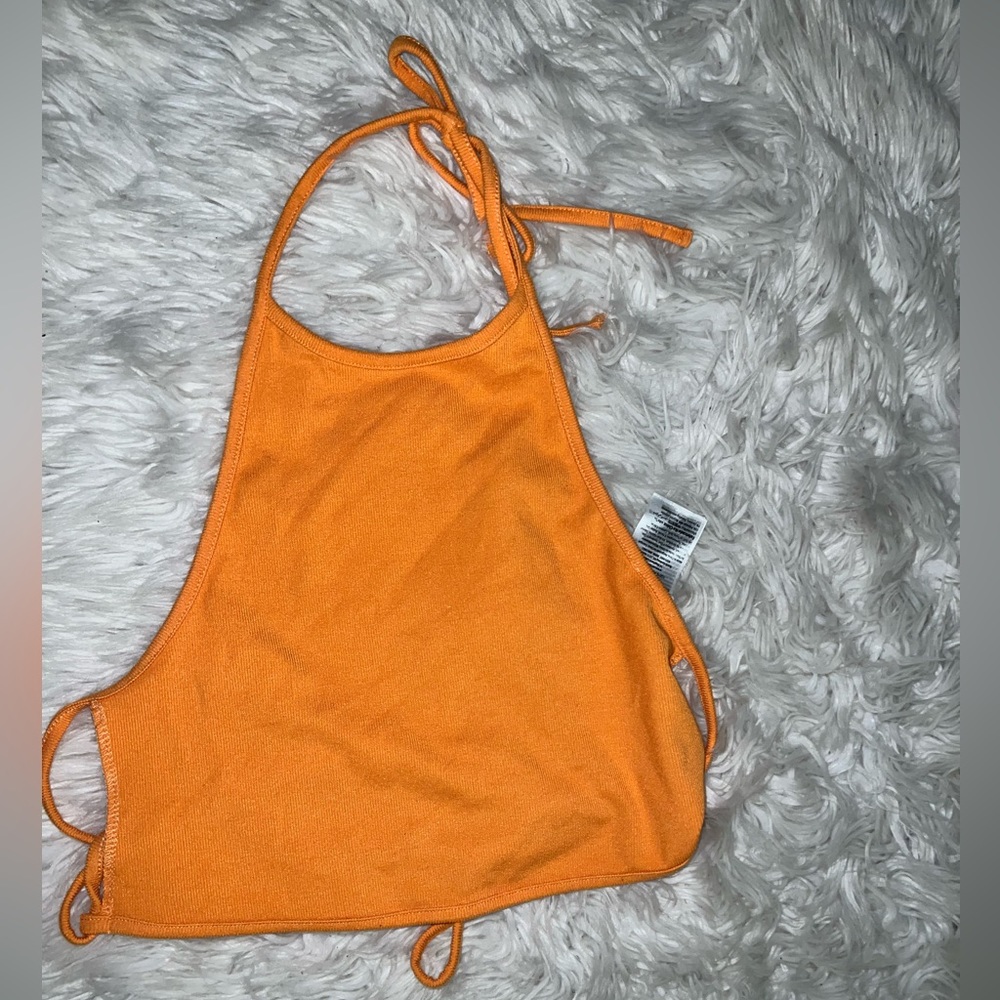Halter top
